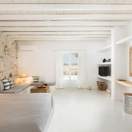 Villa Mesmerizing 5bed With Pool In Kanalia *