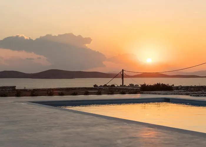 Mesmerizing 5bed With Pool In Kanalia *