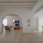 Villa Mesmerizing 5bed With Pool In Kanalia *