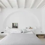 Mesmerizing 5bed With Pool In Kanalia Agios Ioannis Diakoftis