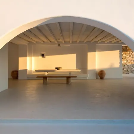 Conza Mykonos Villa Agios Ioannis Diakoftis